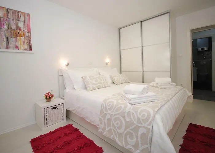Tonka Apartmán *